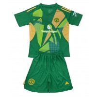 Camisa de Futebol Manchester United Goleiro Equipamento Secundário Infantil 2024-25 Manga Curta (+ Calças curtas)